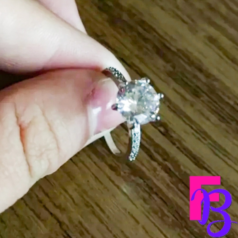 1 CT Engagement Ring - Picture 4 of 7
